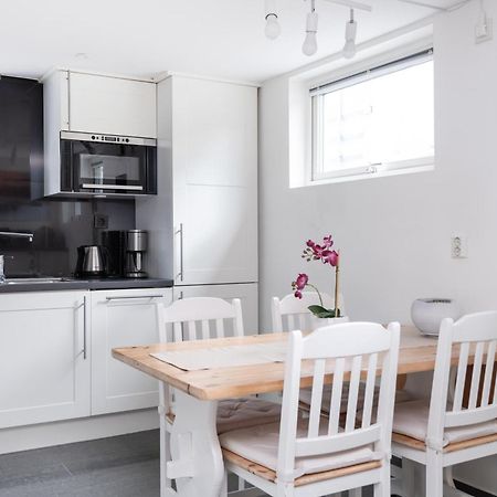 Downtown In Ten - Free Parking Apartment Gothenburg Bagian luar foto