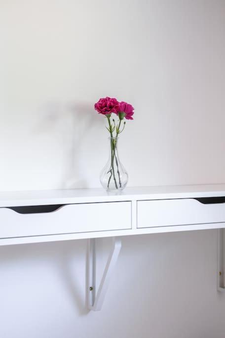 Downtown In Ten - Free Parking Apartment Gothenburg Bagian luar foto