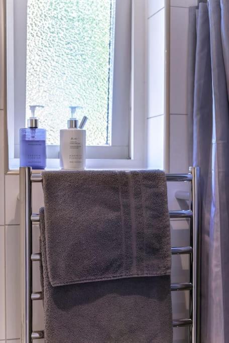 Downtown In Ten - Free Parking Apartment Gothenburg Bagian luar foto