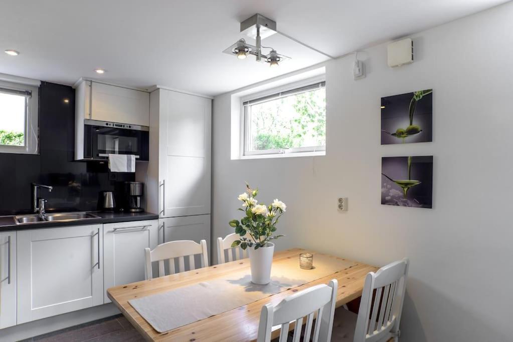 Downtown In Ten - Free Parking Apartment Gothenburg Bagian luar foto